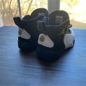 Jordan | Shoes | Selling All Three Pairs Of Jordans | Poshmark display picture 3
